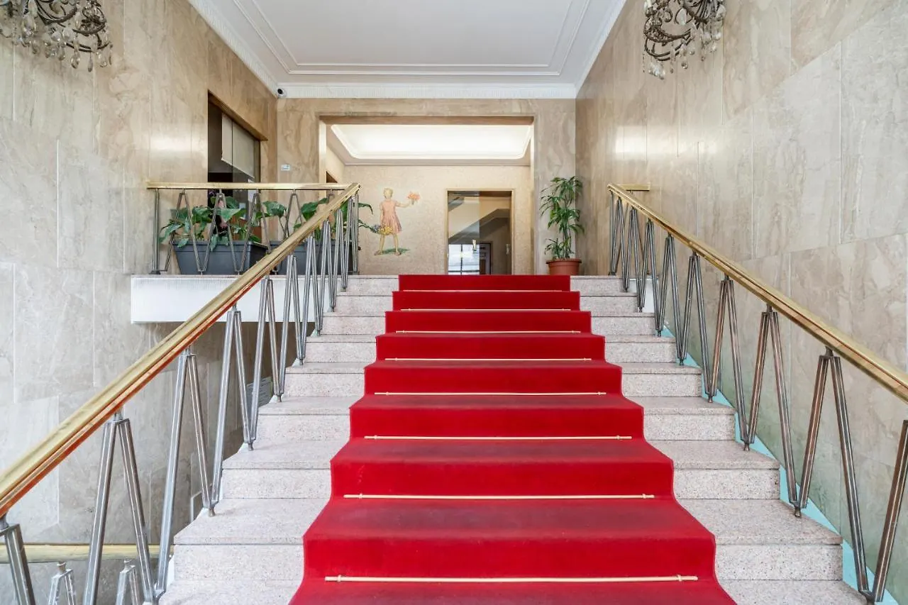 Easylife - Moderno Rifugio A Due Passi Dal Duomo Apartamento Milão